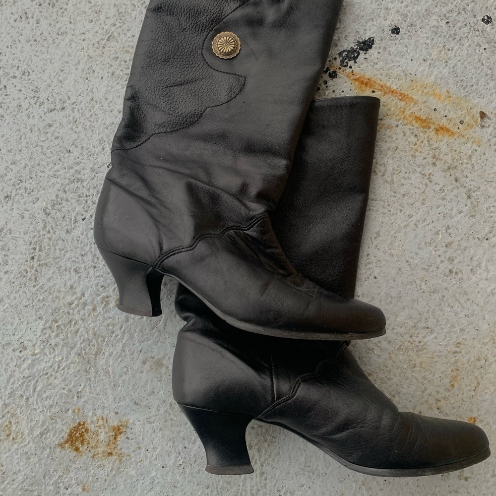 Black Leather Women's Boots vintage